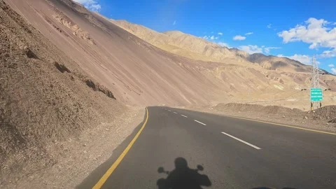 Drive Through Himalayan Mountains from Kargil to Leh Video stock 328823169