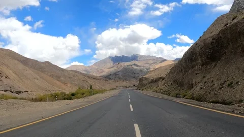 Drive Through Himalayan Mountains from Kargil to Leh Video stock 328824706