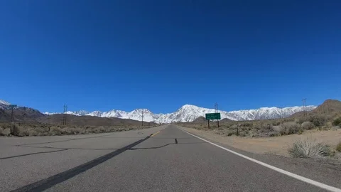 Drive through Inyo County and Yosemite in California Vidéo 106316189