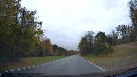 Drive through Savannah, TN Stock Footage 293262587