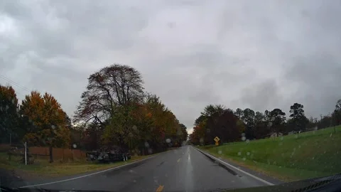 Drive through Savannah, TN Stock Footage 293262903