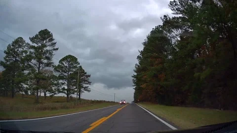 Drive through Savannah, TN Stock Footage 293263233
