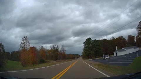 Drive through Savannah, TN Stock Footage 293263678