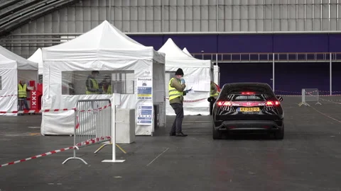 Drive-through voting station, general elections Netherlands Video stock 151283853