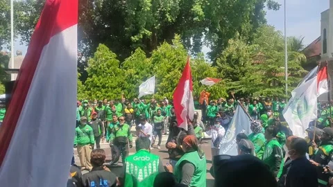 Driver on line demonstration - Massive Demonstration in Indonesia Stock Footage 209371458