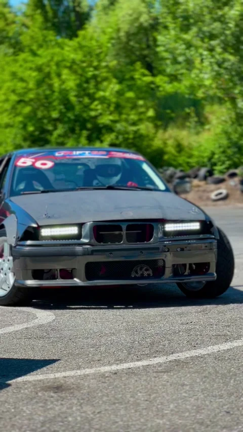 Driver preparing for sports racing Video stock 280222273