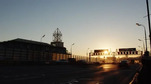 Drivers observe the speed limit. Time lapse view of traffic on Moscow, Russia Video stock 160118361