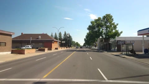 Driving across Lethbridge in Alberta during sunny summer day Video stock 146650785