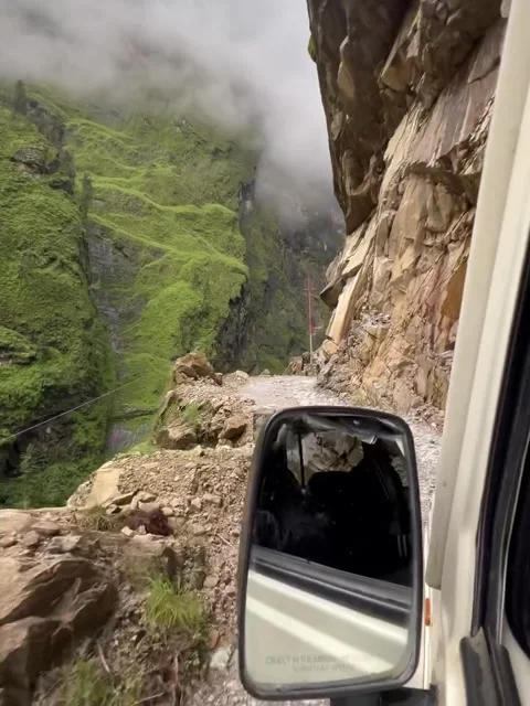 Driving on Dangerous Narrow Mountain Cliff Road Video stock 340868787
