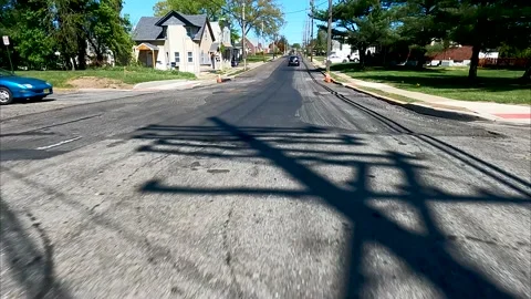 Driving down a road under construction Vídeo Stock 153337750