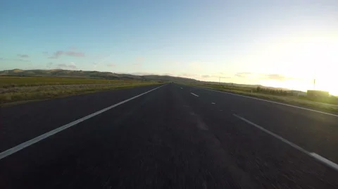 Driving on empty freeway day 4k 動画素材 49361003