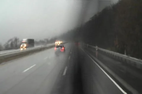 Driving Into Fog 動画素材 952334