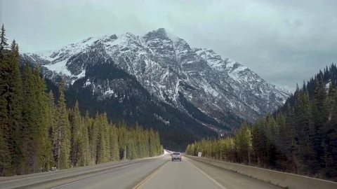 Driving on the freeway Video stock 106442979