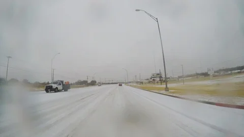 Driving with freezing rain. Video stock 86322056