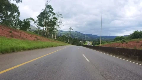 Driving on a highway in Eswatini. 스톡 동영상 282381883