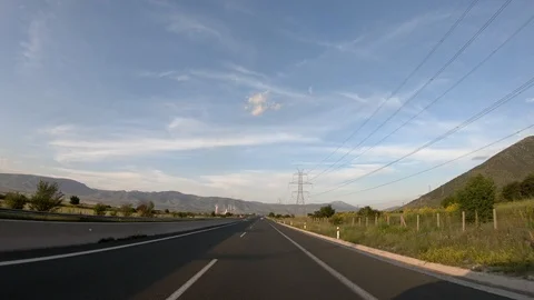 Driving on the Highway, Front View Stockbeeldmateriaal 90350297