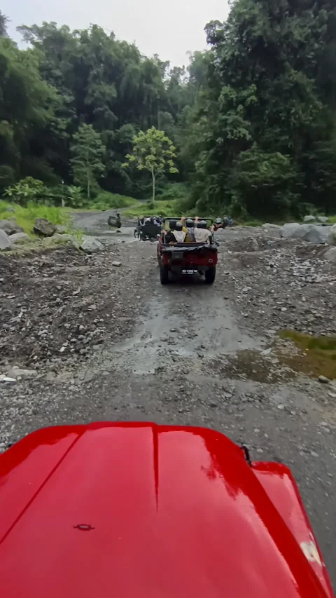 Driving a jeep on steep roads. Stock Footage 310549423