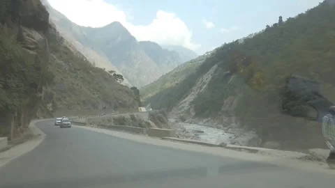 Driving in Mountain Road of Uttarakhand Vídeo Stock 196308126