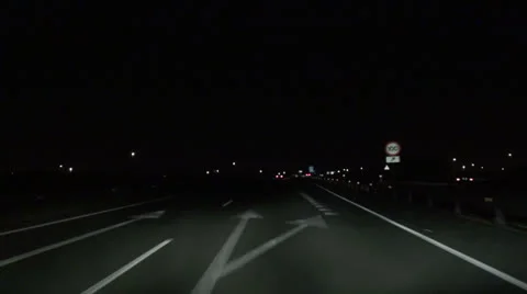 Driving night Vídeos de archivo 24242967