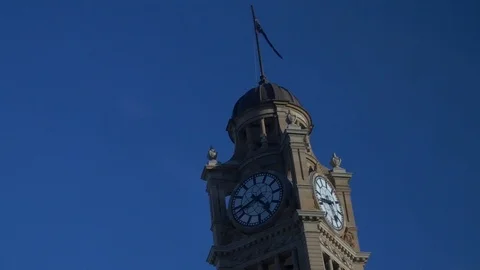 Driving past a clock tower Video stock 106591682