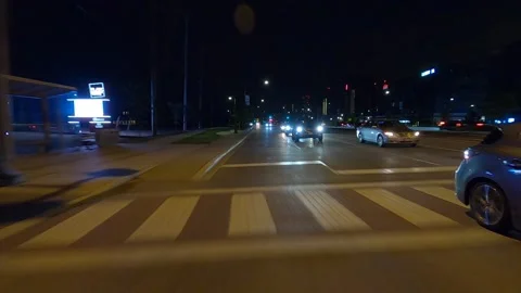 Driving plate of reverse rear view shot roads and highways on a very dark night Vidéo 155872142