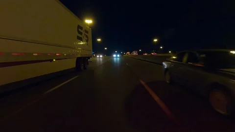Driving plate of reverse shot roads and highways on a very dark night 스톡 동영상 156439343