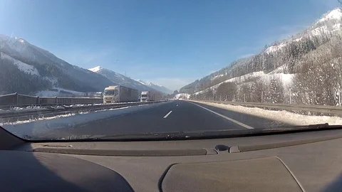 Driving on a road in winter 库存影片 127040067