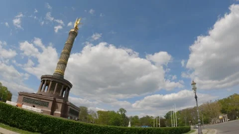 Driving on a roundabout with a view of the Victory Column in Berlin, Germany. Stock Footage 302075003
