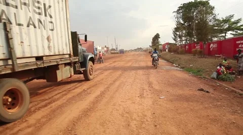Driving rural Uganda Vídeos de archivo 50231686