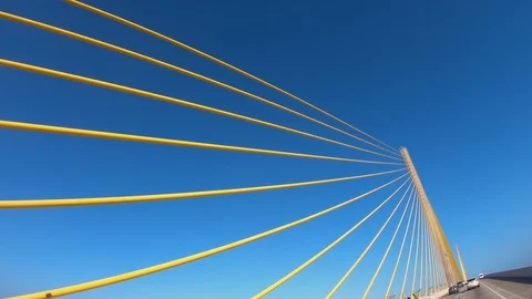 Driving Skyway Bridge Vídeos de archivo 126604314