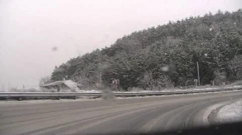 Driving in the Snow 動画素材 21881113