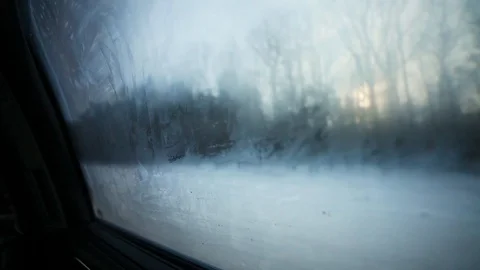 Driving in snow Vídeos de archivo 87988892