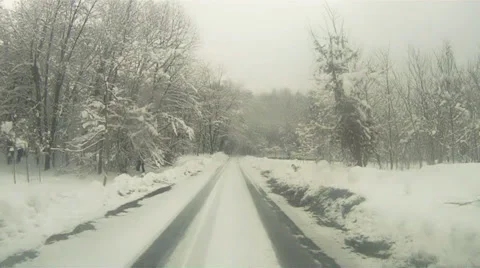 Driving in snowfall pov Video stock 33400341