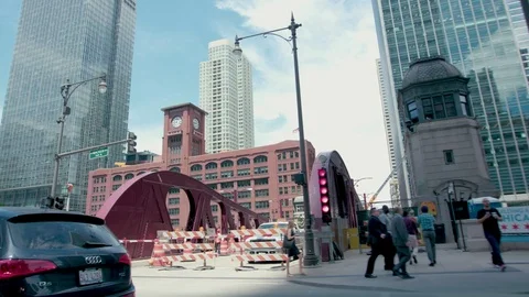 Driving through the Chicago city looking upwards at the buildings 스톡 동영상 79850598