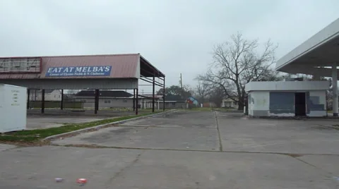 Driving through Ninth Ward area of New Orleans - H Katrina 2005-2015 스톡 동영상 52000397