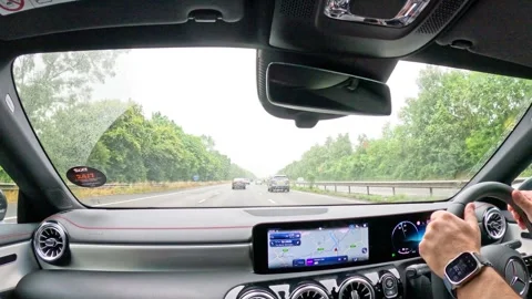Driving Through Rain in Birmingham 스톡 동영상 302781512