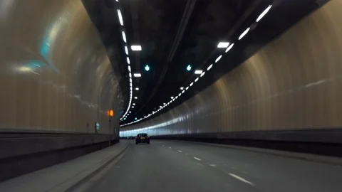Driving in the tunnel blurred Vídeo Stock 91623352
