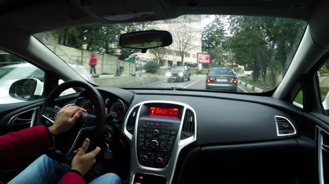 Driving in urban conditions Vidéo 45499191
