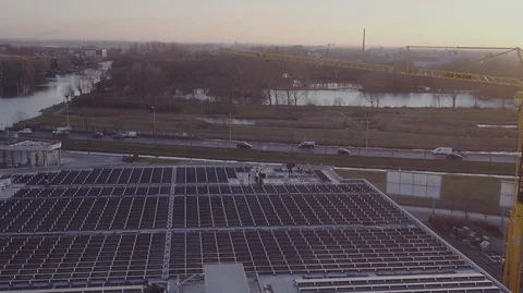 DRONE 2.7 K SOLAR PANELS CONSTRUCTION 6 Video stock 102584608