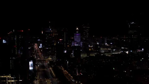 Drone 4k. Night view of city. Warsaw in Poland Video stock 129146952