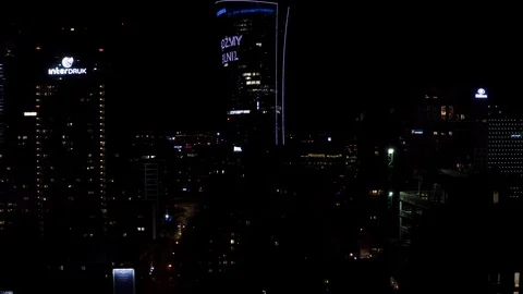 Drone 4k. Night view of city. Warsaw in Poland Video stock 129148548