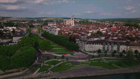 Drone advancing toward cathedral centered with river Video stock 342515574