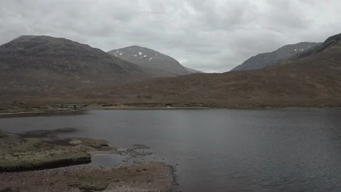 Drone Aerial of Fannichs Vídeo Stock 106922147