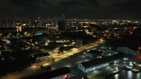 Drone Aerial of Marco Zero and Recife Antigo at Night Vidéo 329259392