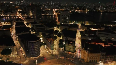 Drone Aerial of Marco Zero and Recife Antigo at Night 库存影片 329259850