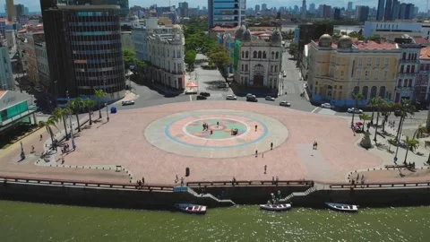 Drone Aerial of Marco Zero and Recife Antigo at Night Vidéo 329261408
