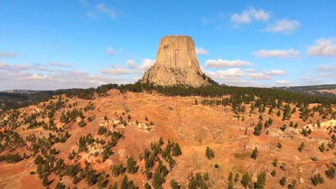 Drone aerial near Devils Tower National Monument Stock-Footage 98388174