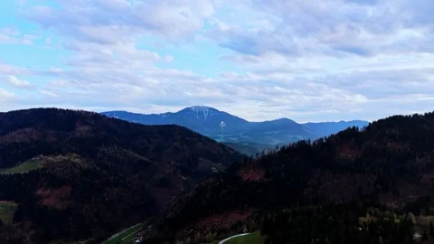 Drone aerial road through mountain valley 库存影片 332421970