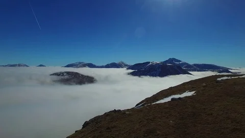 Drone Aerial of Thermal Inversion in Mountains Video stock 81719223