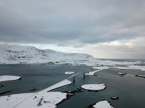 Drone aerial top view dramatic winter scene fo Lofoten Islands in Norway. Bre Foto stock